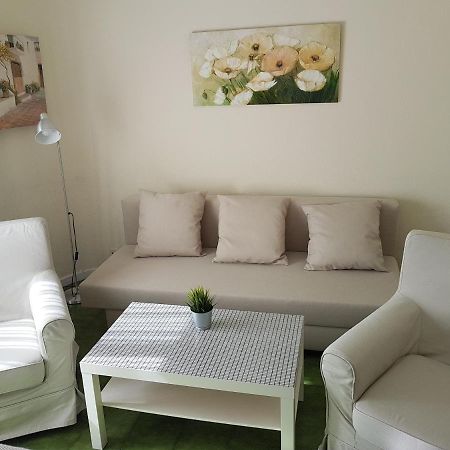 Bonito Apartamento Triana-Los Remedios Seville Exterior photo